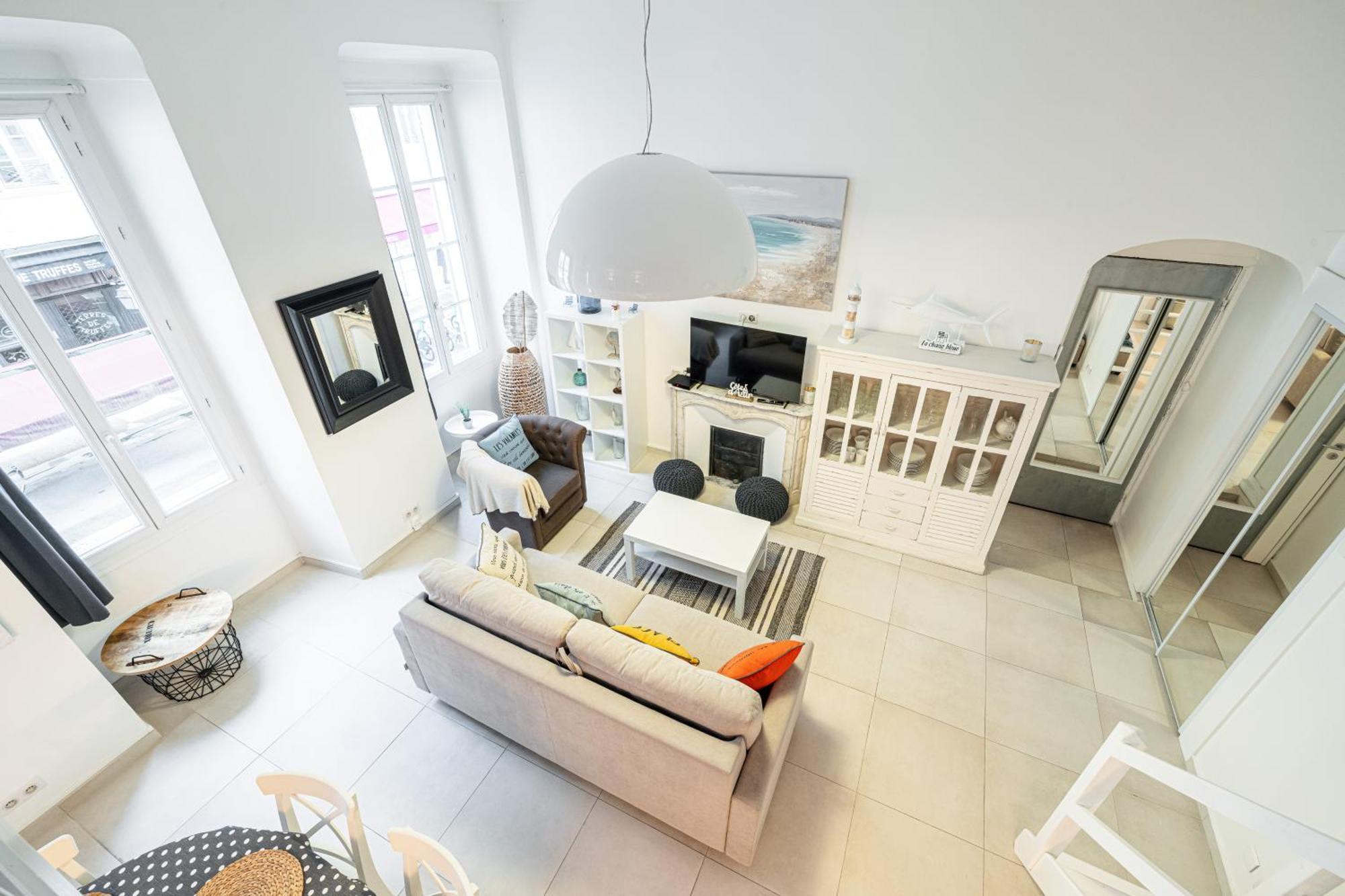 La Petite Chaise Bleue Appartement *